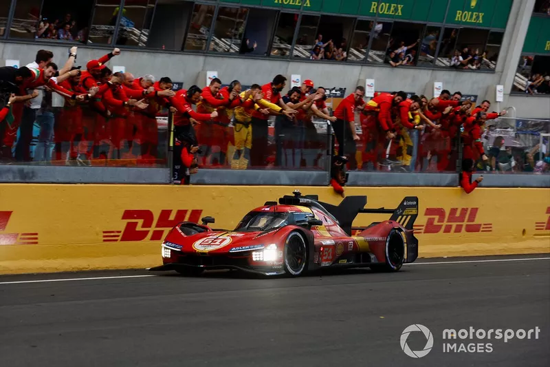 Race winners Alessandro Pier Guidi, James Calado, Antonio Giovinazzi, Ferrari AF Corse Ferrari 499P