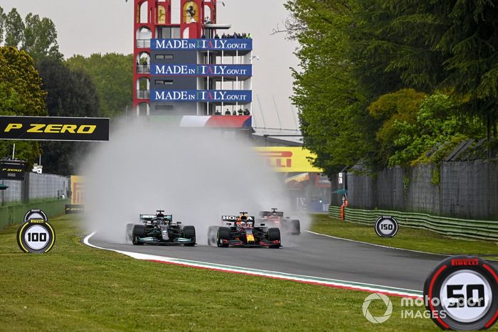 Lewis Hamilton, Mercedes W12, Max Verstappen, Red Bull Racing RB16B