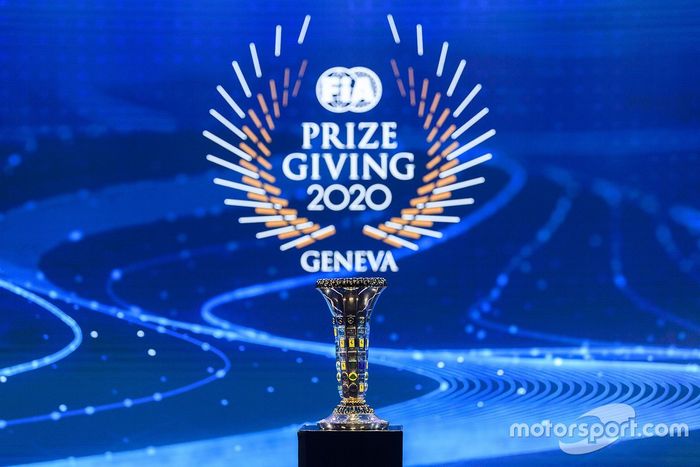 El trofeo del Mundial de constructores de F1 de la FIA