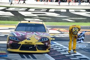 Race winner Kyle Busch, Joe Gibbs Racing, Toyota Supra Twix