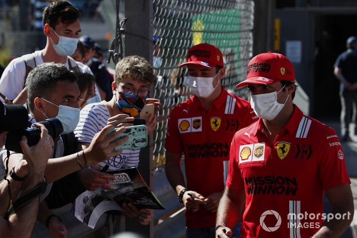 Charles Leclerc, Ferrari, y Carlos Sainz Jr, Ferrari