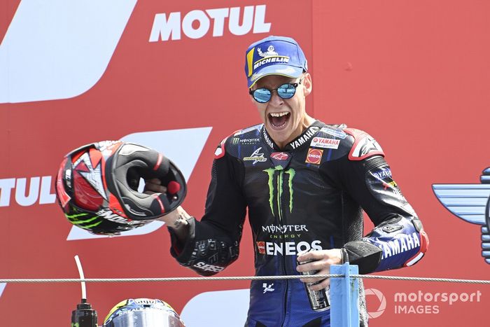 Podio: ganador de la carrera Fabio Quartararo, Yamaha Factory Racing