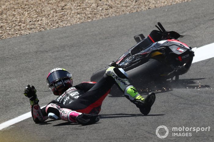 Aleix Espargaró, Aprilia Racing Team Gresini crash