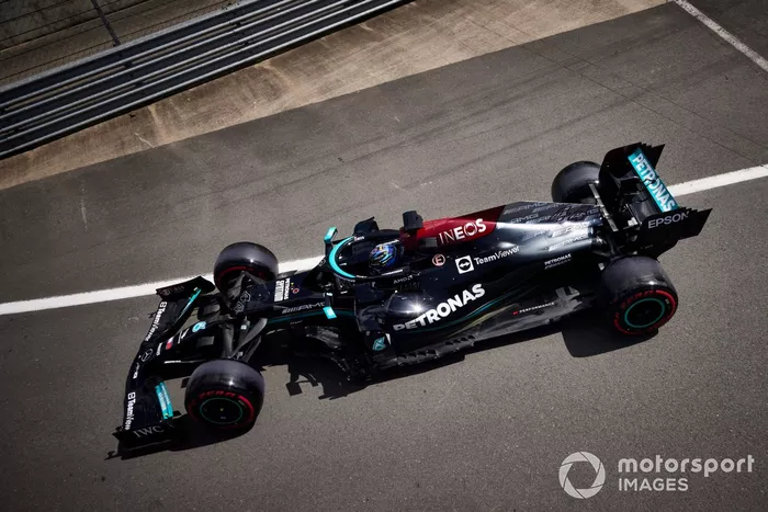 Lewis Hamilton, Mercedes W12