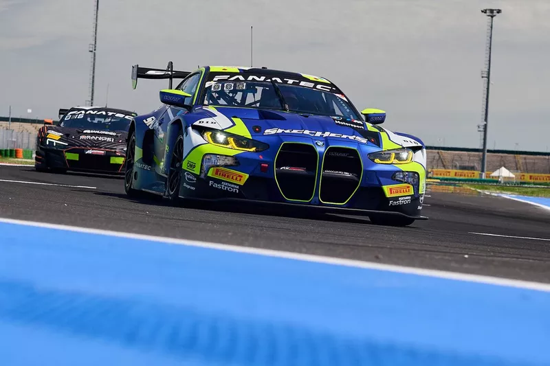 #46 Team WRT, BMW M4 GT3: Valentino Rossi, Maxime Martin