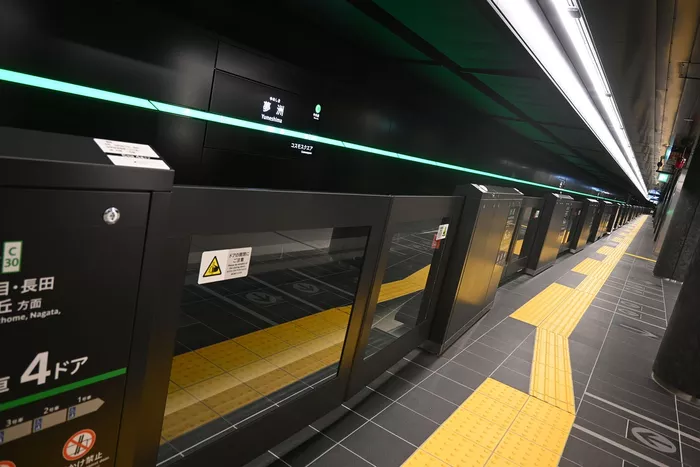 夢洲駅