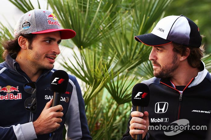 Carlos Sainz, Scuderia Toro Rosso y Fernando Alonso, McLaren