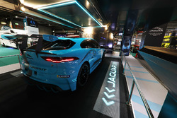 The Jaguar I-Pace eTrophy, la vettura