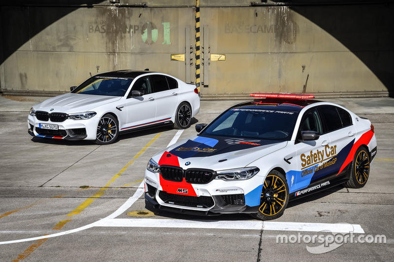 Автомобіль безпеки BMW M5 MotoGP та BMW M5