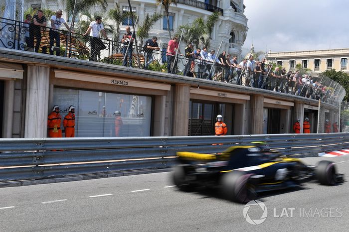 Carlos Sainz Jr., Renault Sport F1 Team R.S. 18