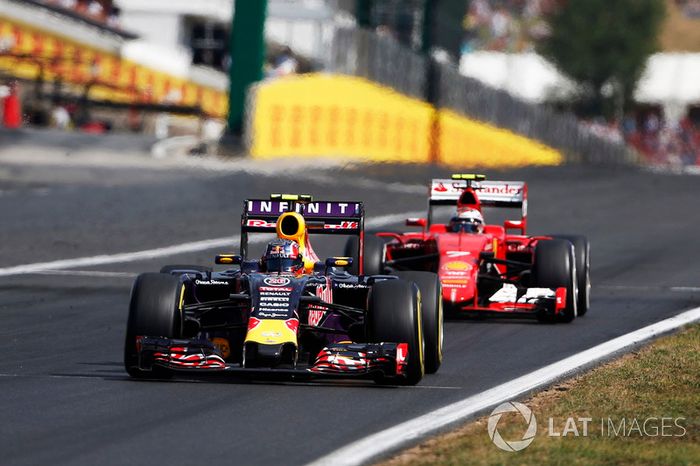 Daniil Kvyat, Red Bull Racing RB11, Kimi Raikkonen, Ferrari SF-15T