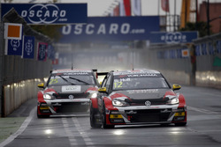 Rob Huff, Sébastien Loeb Racing Volkswagen Golf GTI TCR
