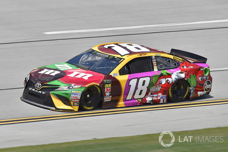 19. Kyle Busch, Joe Gibbs Racing, Toyota Camry M&M's Flavor Vote