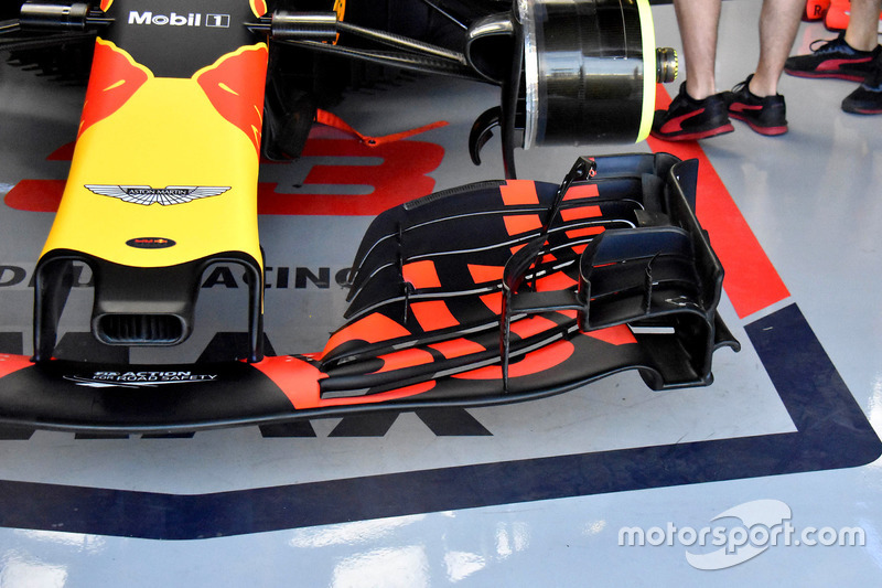 Max Verstappen, ala delantera del Red Bull Racing RB14