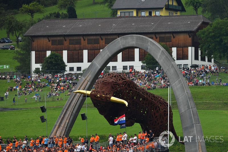 Max Verstappen, Red Bull Racing fans and Bull Sculpture