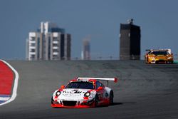 #12 Manthey Racing Porsche 991 GT3 R: Otto Klohs, Lars Kern, Mathieu Jaminet, Sven Müller