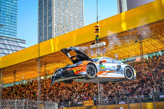 Dorian Boccolacci, Phantom Global Racing Porsche 911 GT3 R (992) crash
