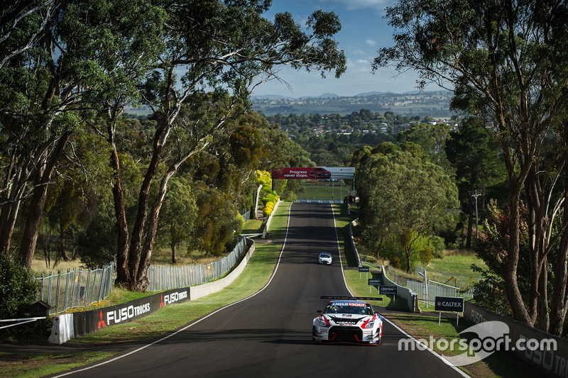 #7: Nissan GT-R Nismo GT3: Rick Kelly, Katsumasa Chiyo, Florian Strauss