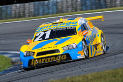 Carro de Thiago Camilo e Lucas di Grassi