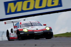 #911 Porsche Team North America Porsche 911 RSR: Patrick Pilet, Dirk Werner