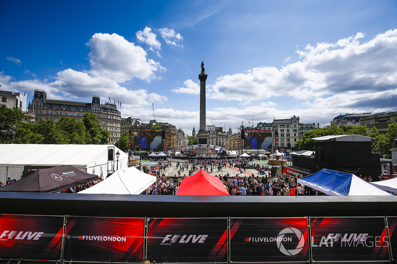 Fans gather for the entertainment around Nelsons Column