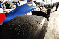 Un pneu Conor Daly, A.J. Foyt Enterprises Chevrolet