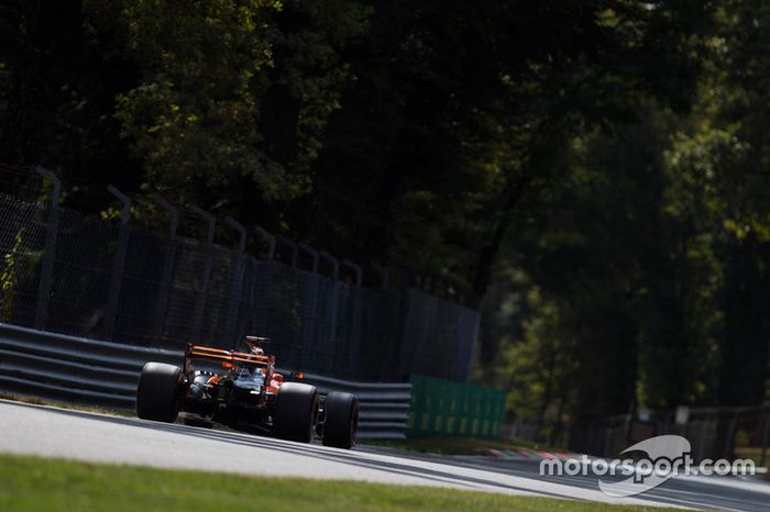 Fernando Alonso, McLaren MCL32