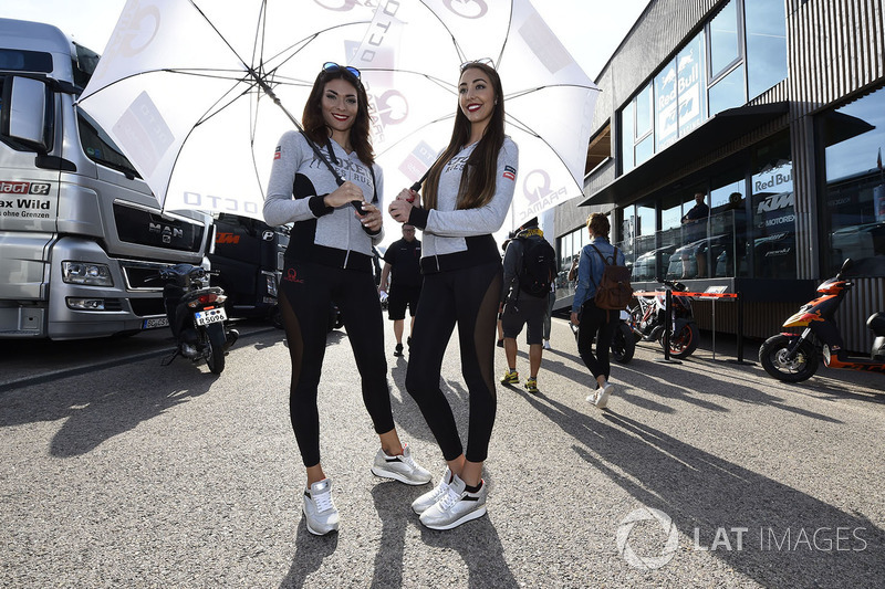 Grid girls