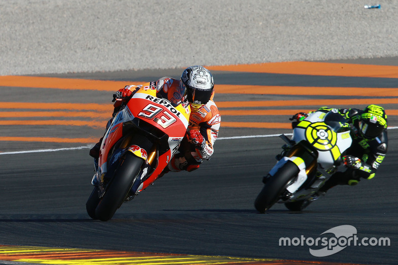 Marc Marquez, Repsol Honda Team, Andrea Iannone, Team Suzuki MotoGP