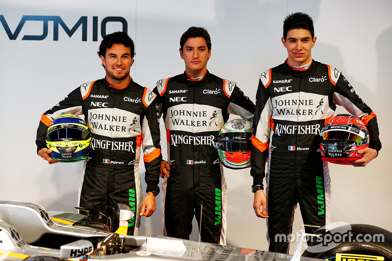 Sergio Perez, Sahara Force India F1 met Alfonso Celis Jr, Sahara Force India F1 en Esteban Ocon, Sahara Force India F1 Team
