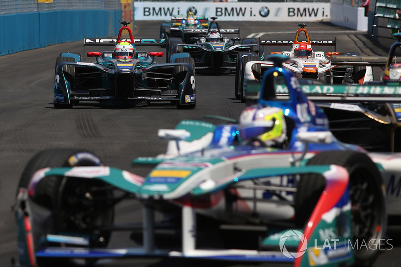 Oliver Turvey, NEXTEV TCR Formula E Team, Loic Duval, Dragon Racing