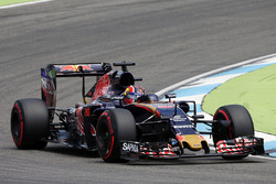 Данііл Квят, Scuderia Toro Rosso STR11
