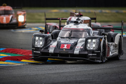 #1 Porsche Team, Porsche 919 Hybrid: Timo Bernhard, Mark Webber, Brendon Hartley