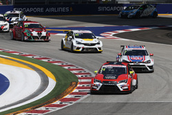 Пепе Оріола, SEAT León, Team Craft-Bamboo LUKOIL та Давіт Кажая, Volkswagen Golf GTI TCR, Liqui Moly
