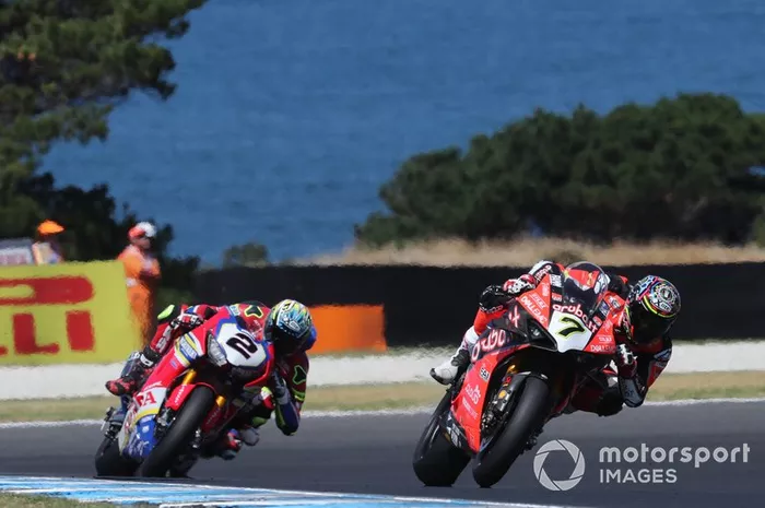 Chaz Davies, Aruba.it Racing-Ducati Team, Leon Camier, Honda WSBK Team