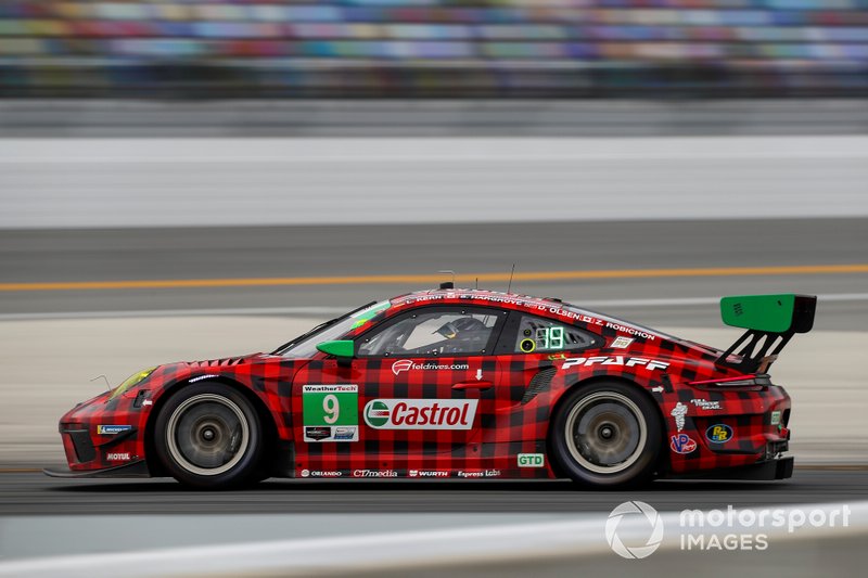 #9 PFAFF Motorsports Porsche 911 GT3 R, GTD: Scott Hargrove, Zacharie Robichon, Lars Kern, Dennis Olsen