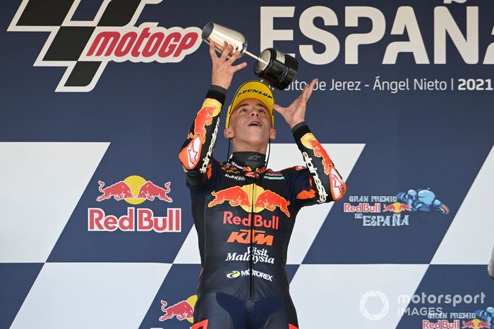 Ganador de la carrera, Pedro Acosta, Red Bull KTM Ajo
