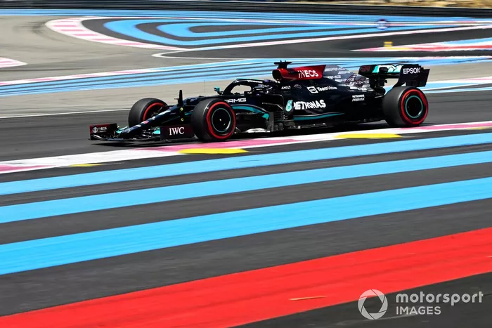 Lewis Hamilton, Mercedes W12