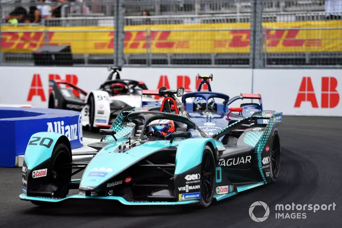 Mitch Evans, Jaguar Racing, Jaguar I-TYPE 5, Nick Cassidy, Envision Virgin Racing, Audi e-tron FE07