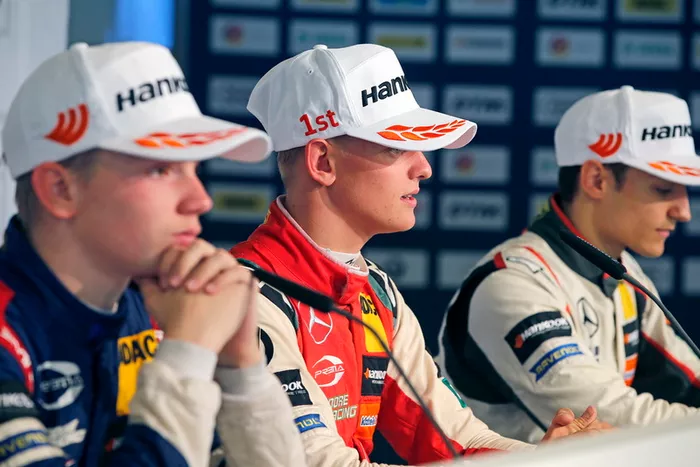 Conferenza stampa, Robert Shwartzman, PREMA Theodore Racing Dallara F317 - Mercedes-Benz, Mick Schumacher, PREMA Theodore Racing Dallara F317 - Mercedes-Benz, Alex Palou, Hitech Bullfrog GP Dallara F317 - Mercedes-Benz