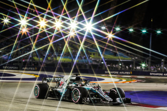 Lewis Hamilton, Mercedes AMG F1 W09 EQ Power+