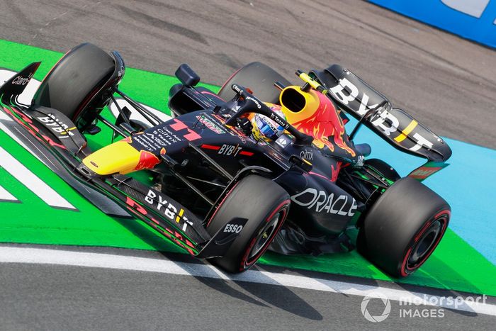 Sergio Pérez, Red Bull Racing RB18