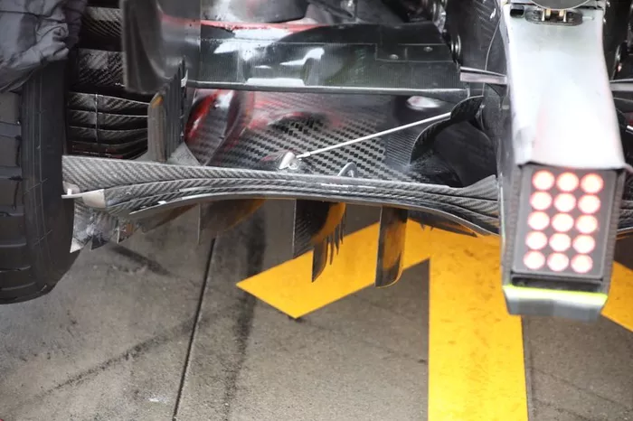 Ferrari SF90 diffuser detail