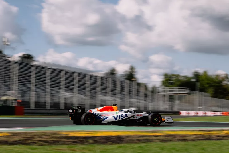 Isack Hadjar, Racing Bulls, essais Pirelli Monza