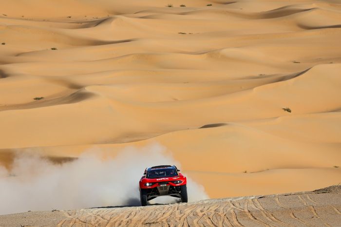 #201 Bahrain Raid Xtreme Prodrive: Sebastien Loeb, Fabian Lurquin
