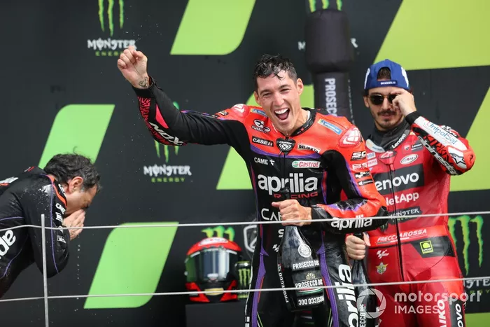 Aleix Espargaró, Aprilia Racing Team