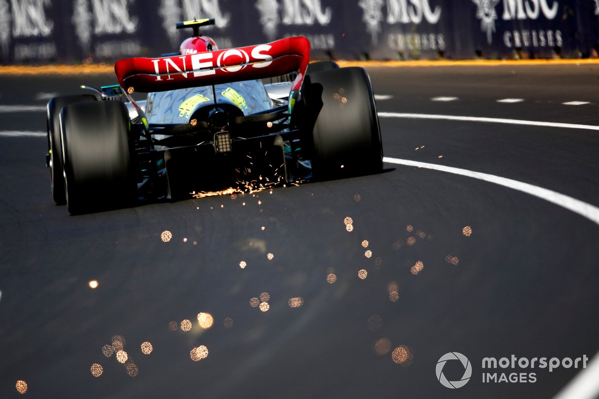 Wolff, Mercedes'in 2022'deki şampiyonluk şansının %20 olduğunu düşünüyor 1 Formula 1 Haberleri - F1 Puan Durumu Lewis Hamilton, Mercedes W13