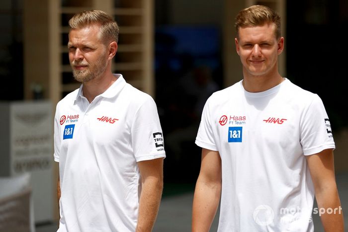 Mick Schumacher, Haas F1 Team y Kevin Magnussen, Haas F1 Team