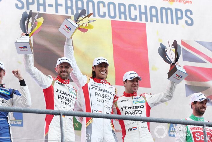 Podio: #31 WRT Orea 07 Gibson LMP2 de Sean Gelael, Robin, Frijns, René Rast 