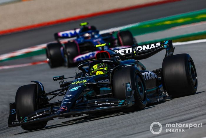 Lewis Hamilton, Mercedes F1 W14, Pierre Gasly, Alpine A523